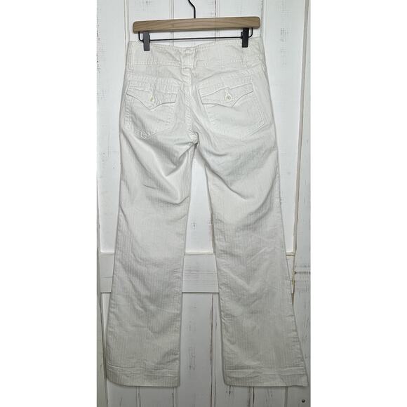 Billy Blues White Wide Leg Low Rise Bootcut Flare Jeans Pinstripe Flower Size 4 - Picture 2 of 6